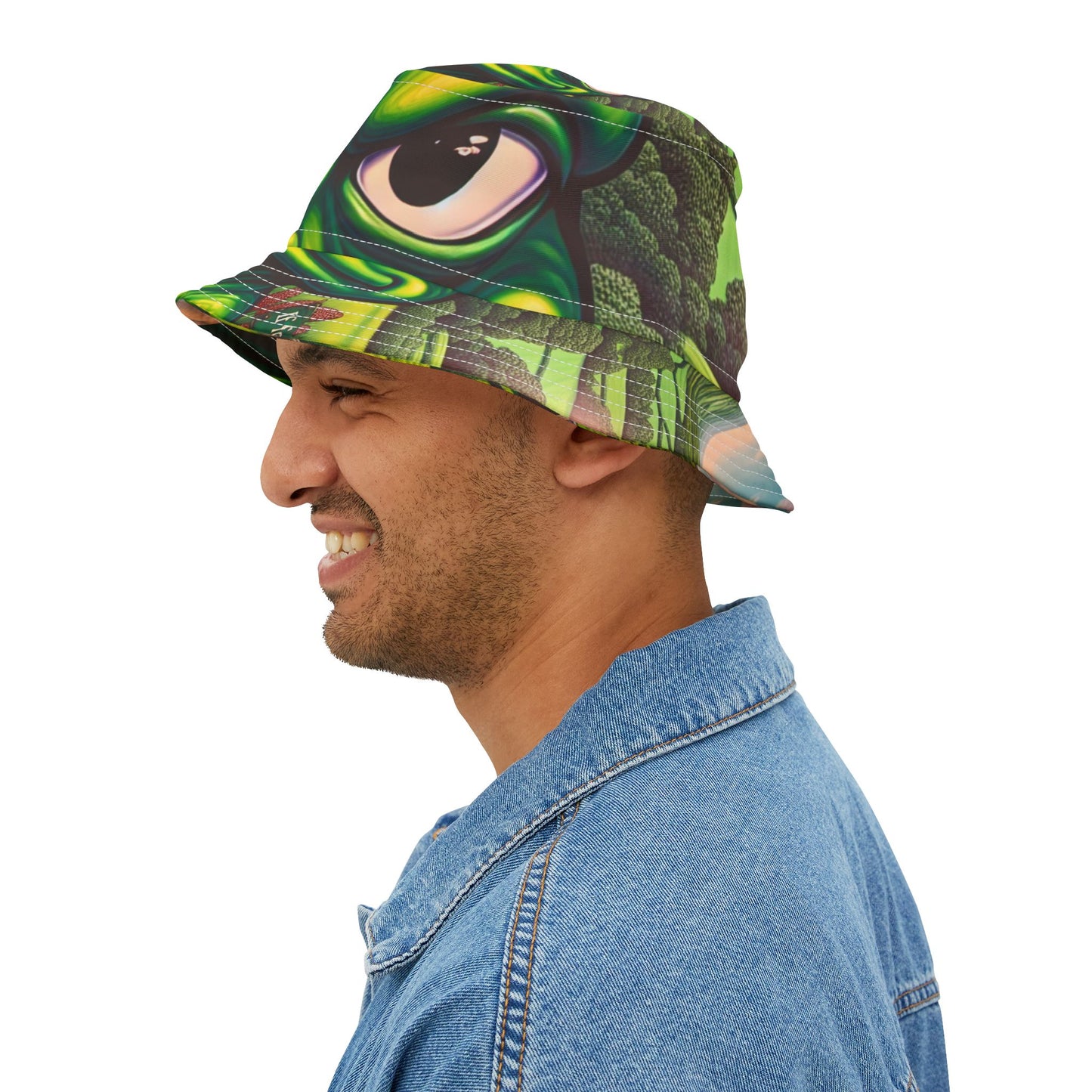 Vibrant Frog Print Bucket Hat for Fun Summer Adventures